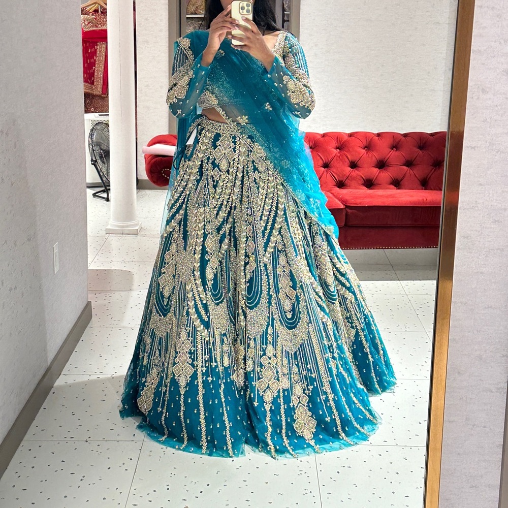 NAZRANAA BRIDAL LEHENGA - Teal & Gold